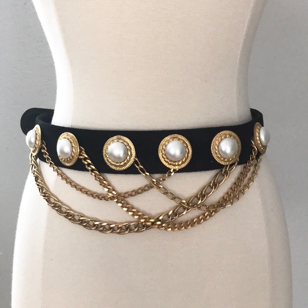Vintage Gold Chain Belt with Pearl Detail